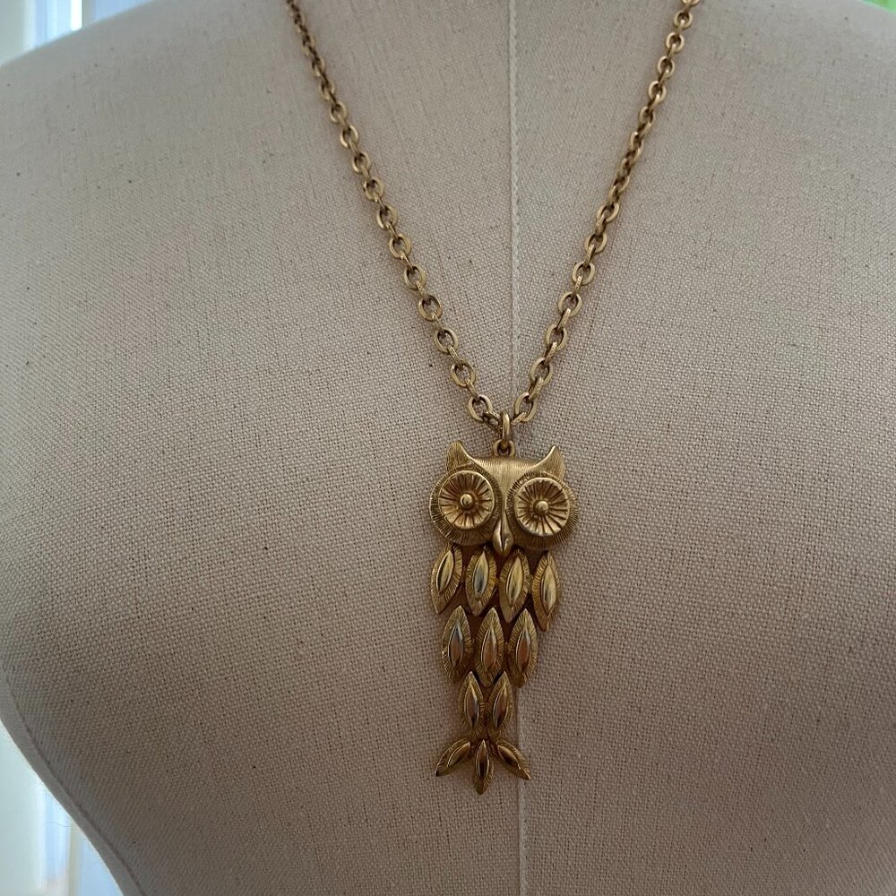 70's Avon 4 Tier Gold Tone Owl Necklace
